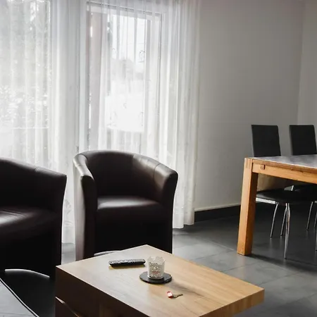 Amasaas Appartement-fewo- Dusche Und Bad- Wc- 2 Schlafraeume 5-bettwohnung Nr- 2 By Interhome Saas-Fee
